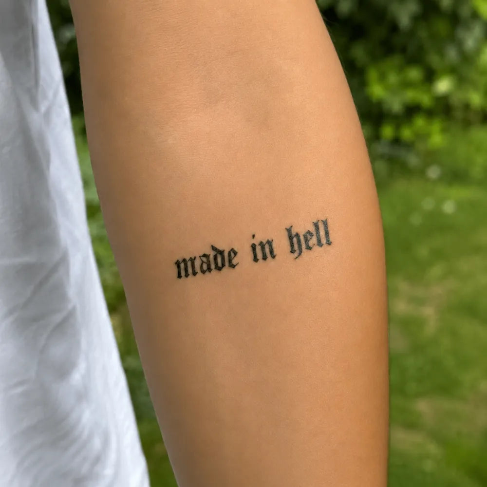 SafeTatt — Made in Hell · fotografie tetování na kůži